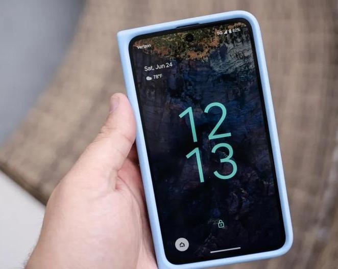 Складной смартфон Google Pixel Fold теперь имеет функцию «переноса экрана»