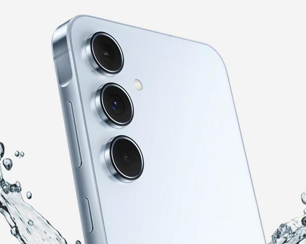 Galaxy A55 станет первым телефоном Samsung с функцией «плавного обновления»