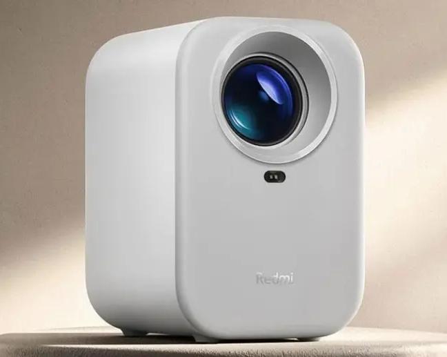 Xiaomi представила доступную модель проектора Redmi Projector Lite